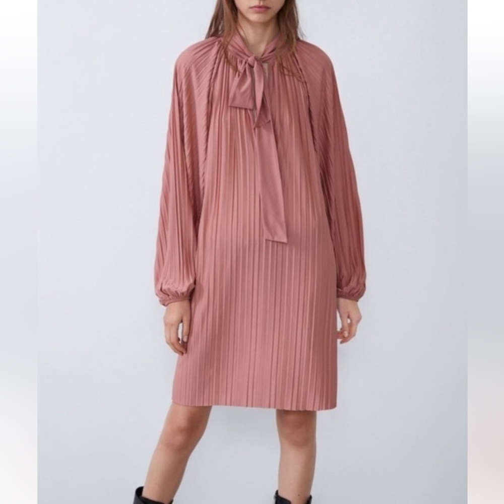 NWT Zara Pink Pleated Dress M Neck Tie